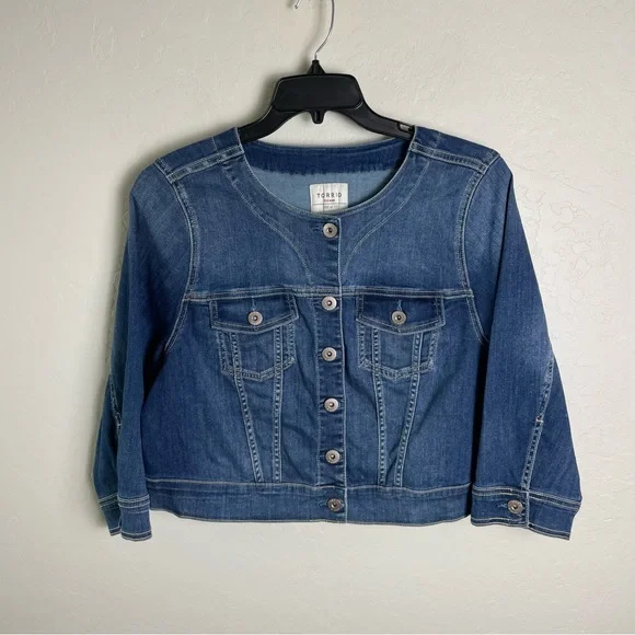 ❌SOLD Torrid Denim Crop Collarless Jacket 2X NWT 12726818 - Picture 6 of 13